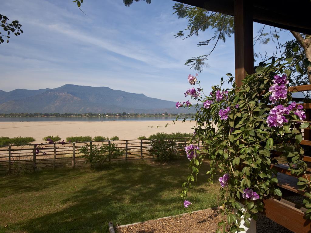 La Folie Lodge Champasak Bagian luar foto