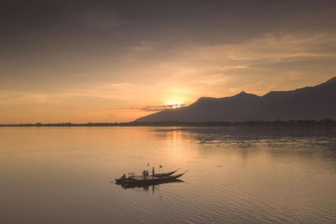 La Folie Lodge Champasak Bagian luar foto